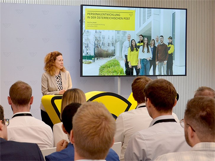 Speaker and audience during a lecture